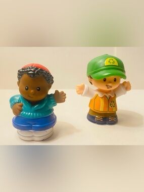 FISHER-PRICE - LITTLE PEOPLE COMMUNITY FIGURES